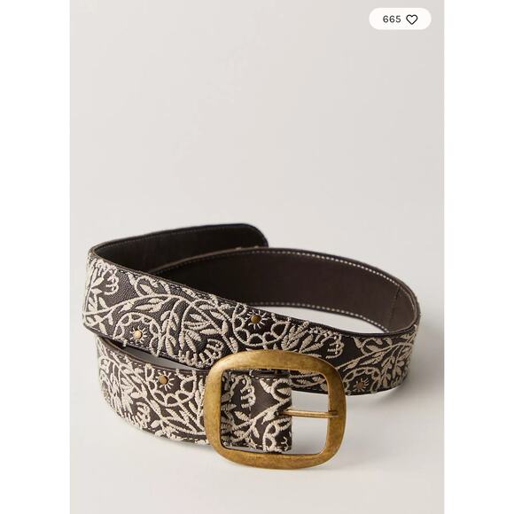 Free People Mountain Meadow Stud Belt 100% Leather Brown Size S/M NWT